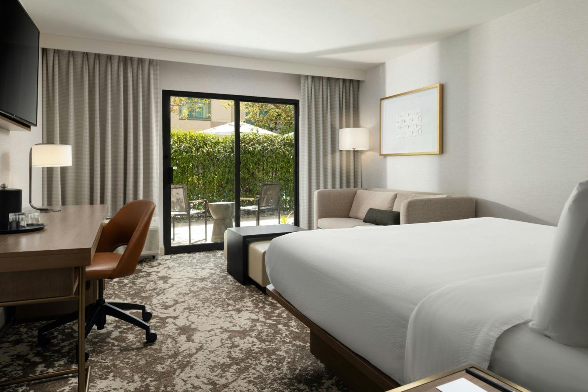 Courtyard By Marriott Los Angeles Pasadena Old Town Екстер'єр фото