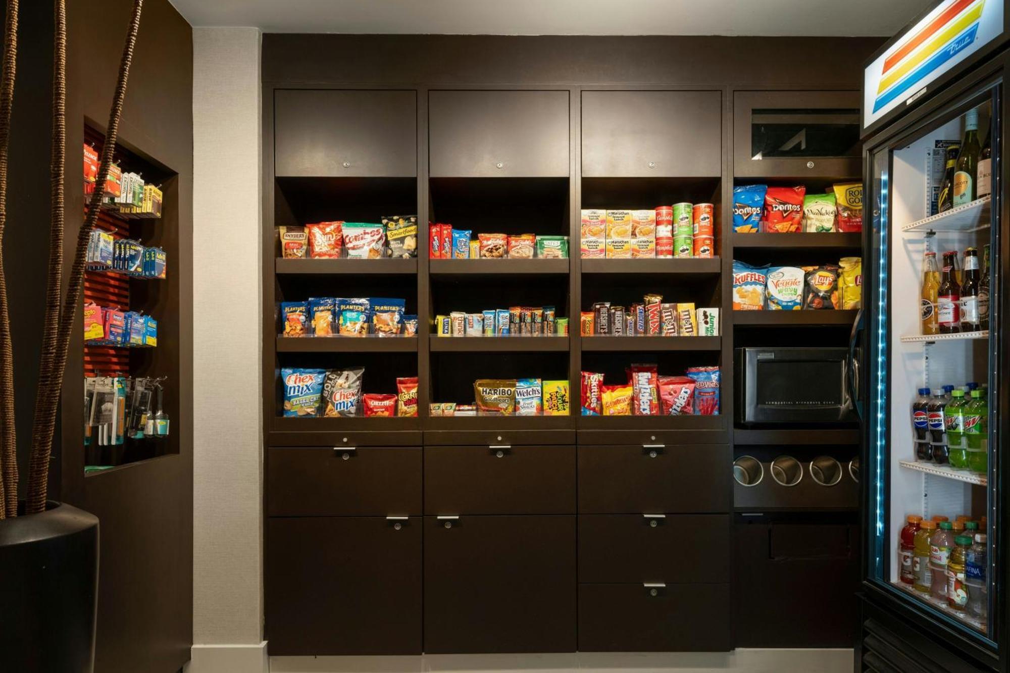 Courtyard By Marriott Los Angeles Pasadena Old Town Екстер'єр фото